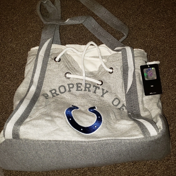 Purses - Picture 4 of 16